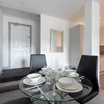 Apartment Cosy 1 Bedroom In